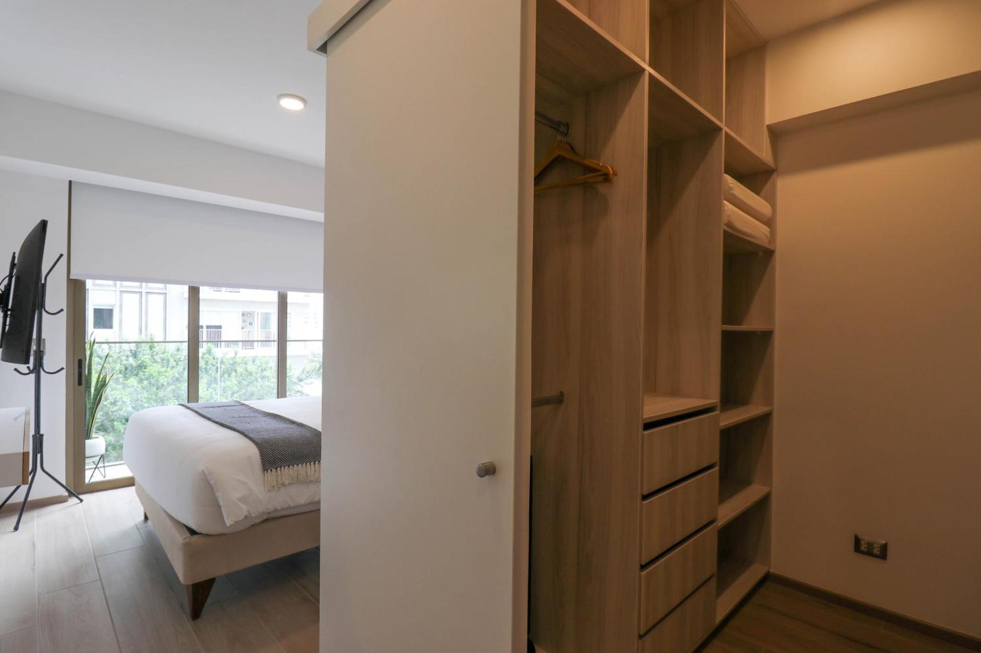 The Modern By Wynwood House Apartment